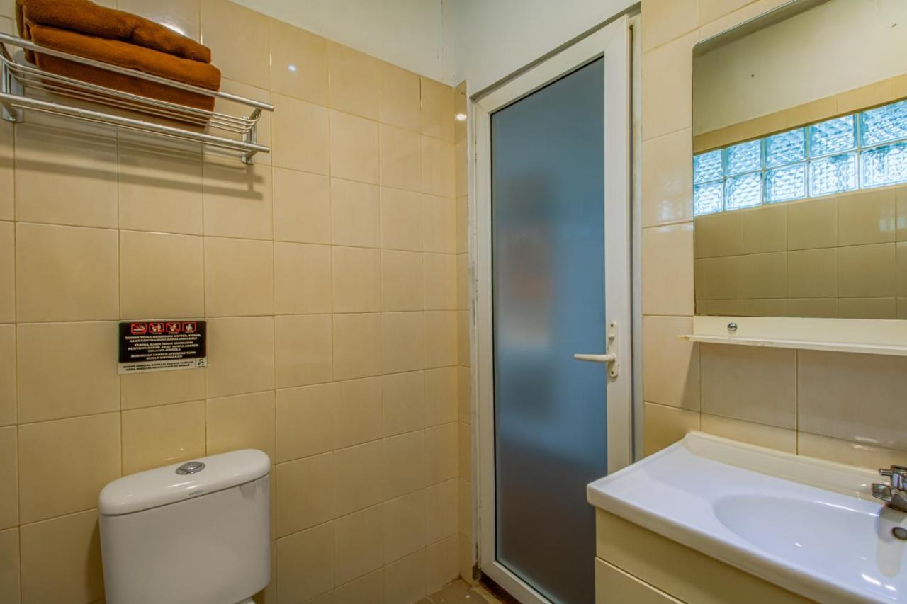 Suba Hotel Jakarta Exteriör bild