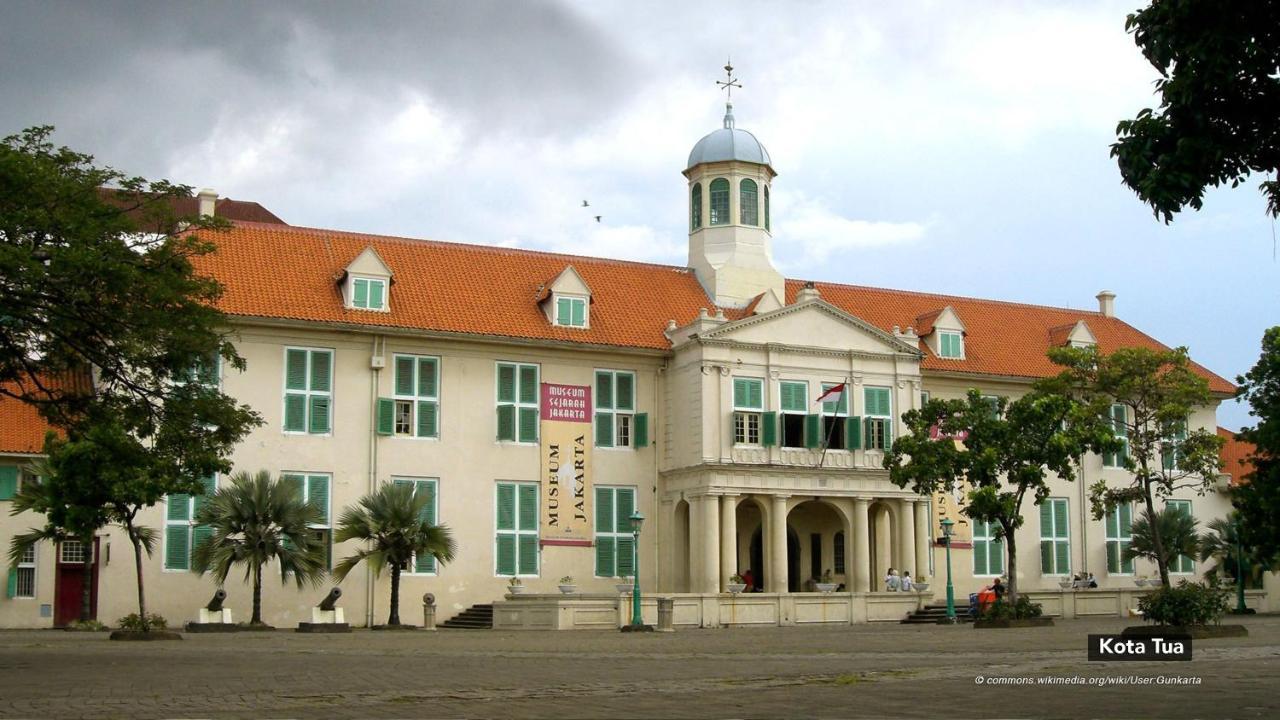 Suba Hotel Jakarta Exteriör bild